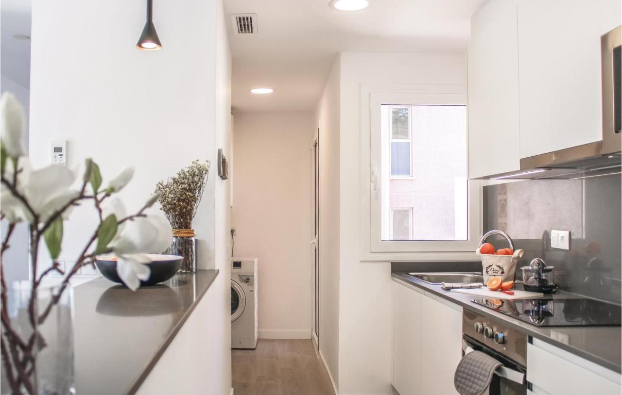 Stunning Apartment In Tossa De Mar With Kitchen ภายนอก รูปภาพ