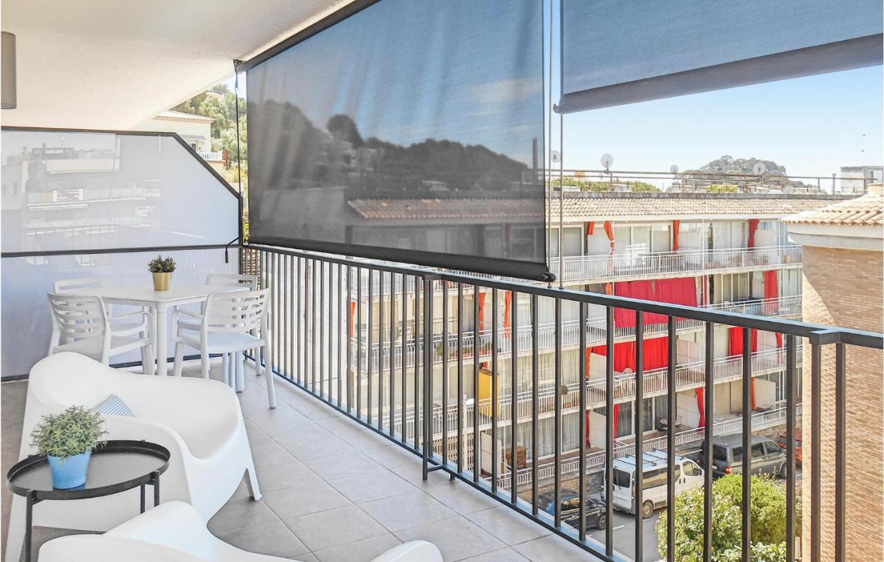 Stunning Apartment In Tossa De Mar With Kitchen ภายนอก รูปภาพ