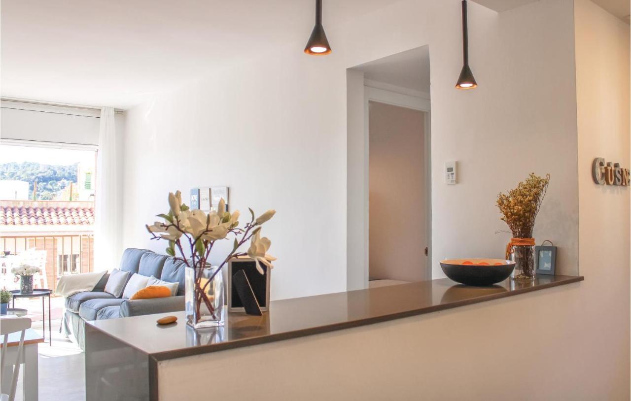 Stunning Apartment In Tossa De Mar With Kitchen ภายนอก รูปภาพ